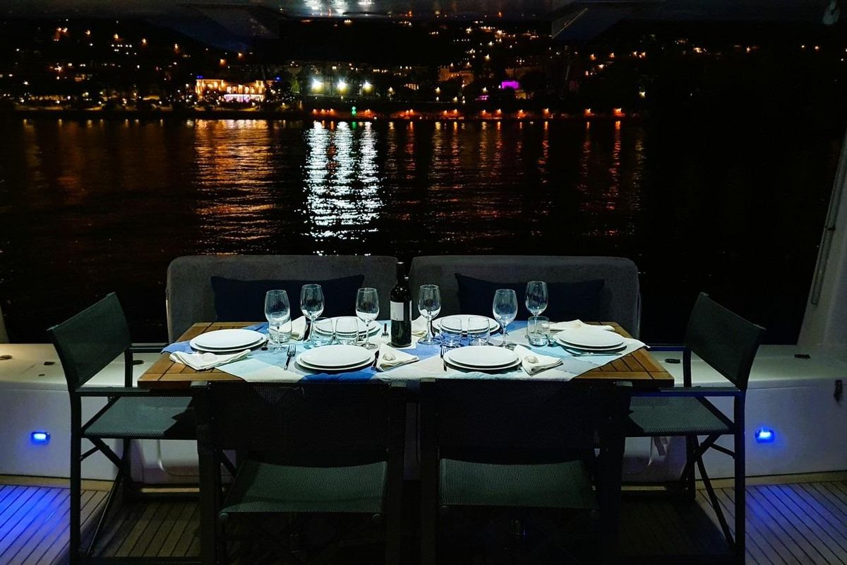 2008 Sunreef 62 