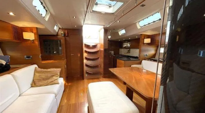 Dos Much Yacht Photos Pics 