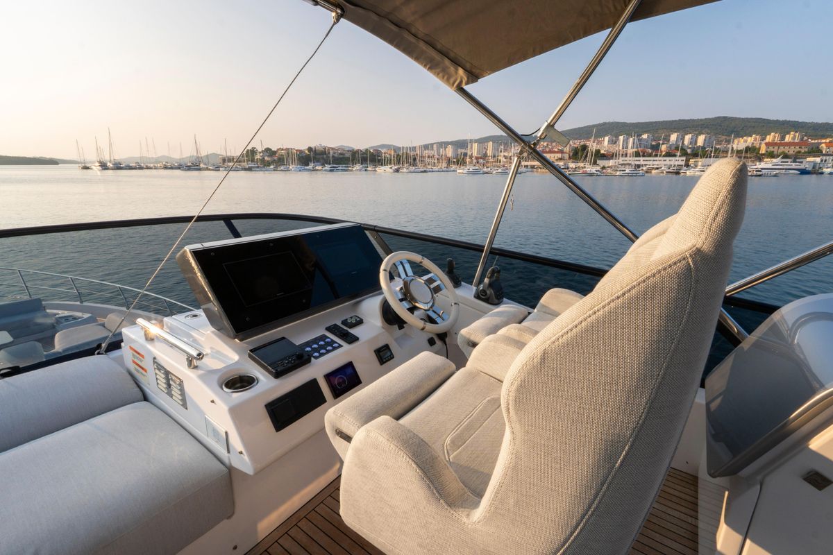 2024 Azimut 71 