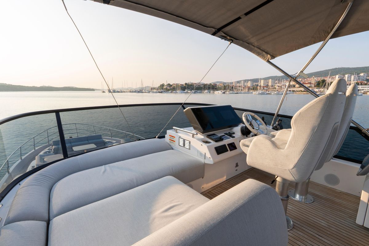 2024 Azimut 71 