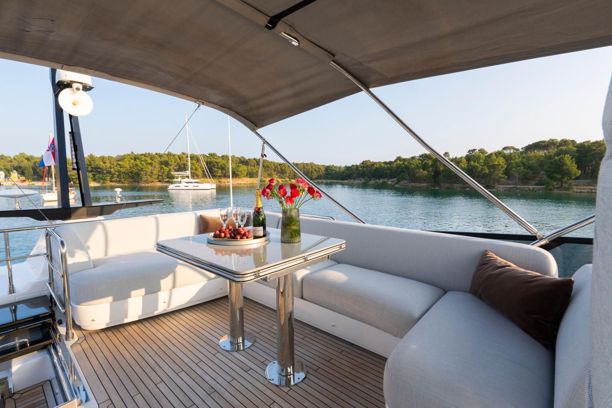 2024 Azimut 71 
