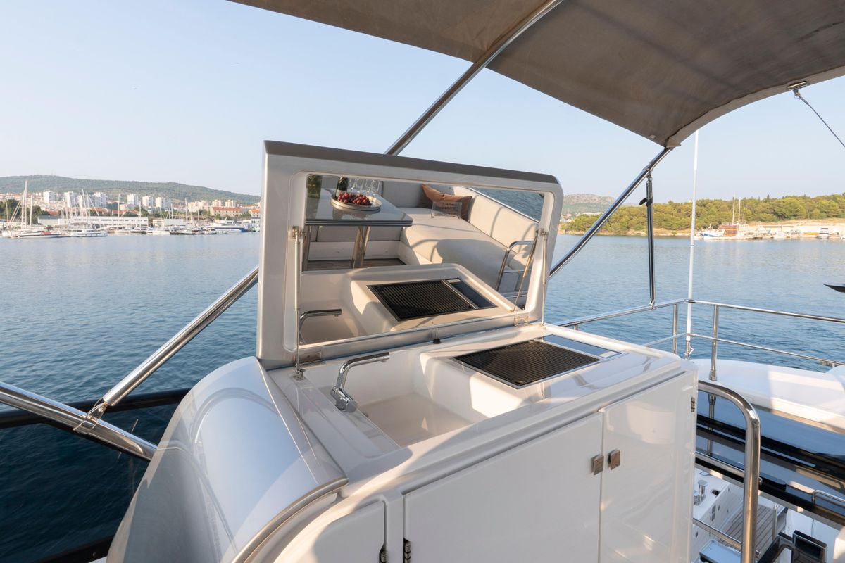2024 Azimut 71 