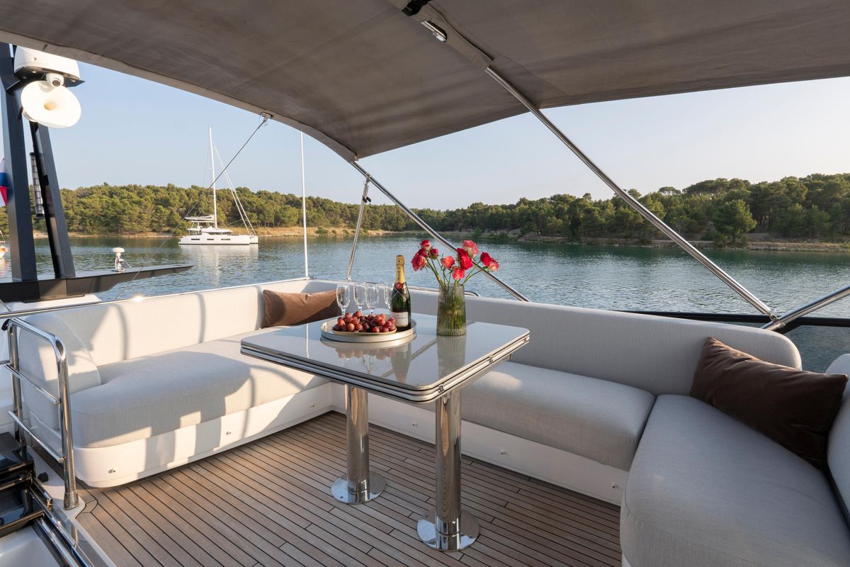 2024 Azimut 71 