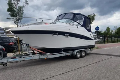 2001 Four Winns 248 TOP MIT DIESEL und TRAILER