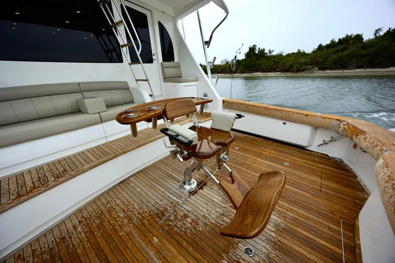 Slow Your Roll Yacht Photos Pics 