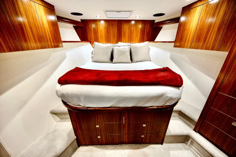 Slow Your Roll Yacht Photos Pics VIP SR