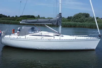 2008 Delphia 37