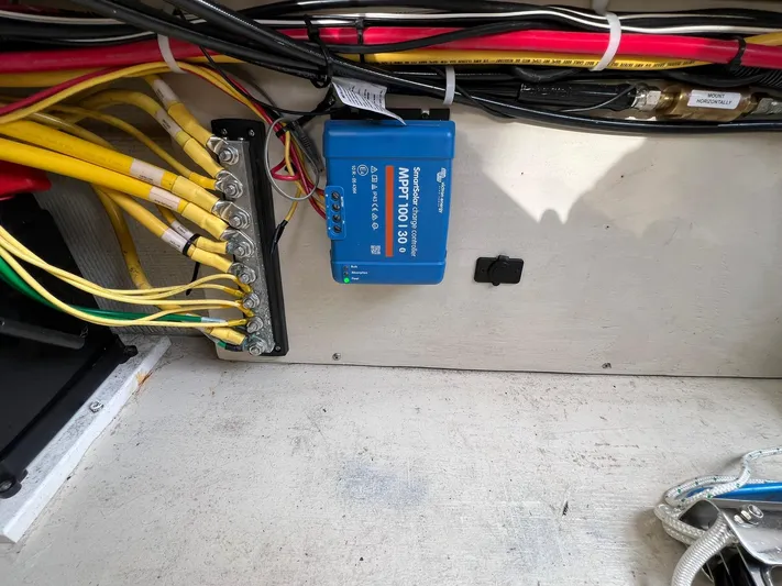 Salty Bliss Yacht Photos Pics 