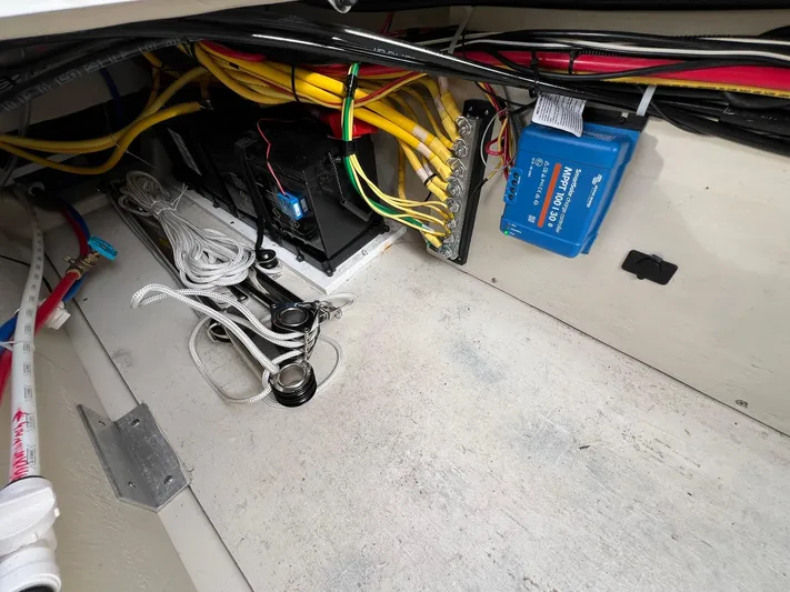 Salty Bliss Yacht Photos Pics 