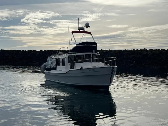 Salty Bliss Yacht Photos Pics 