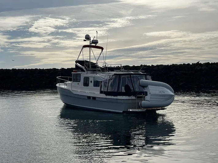 Salty Bliss Yacht Photos Pics 