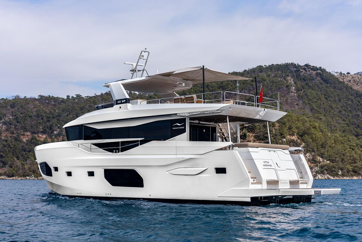 2022 Numarine 74 