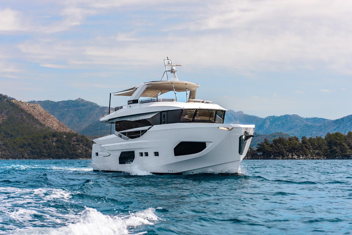2022 Numarine 74 