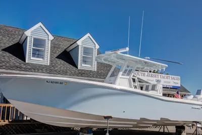 Invincible 33 Open Fisherman