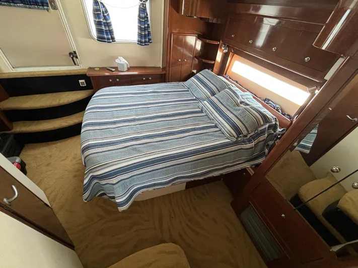 Marg-a Rita Yacht Photos Pics Master Stateroom Queen Island Berth