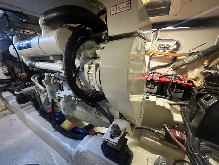  Yacht Photos Pics Port Cummins Diesel Engine