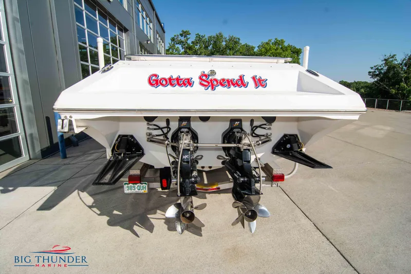  Yacht Photos Pics 2005 Fountain 42 Executioner boat with Gotta Spend It text on the stern at Big Thunder Marine.