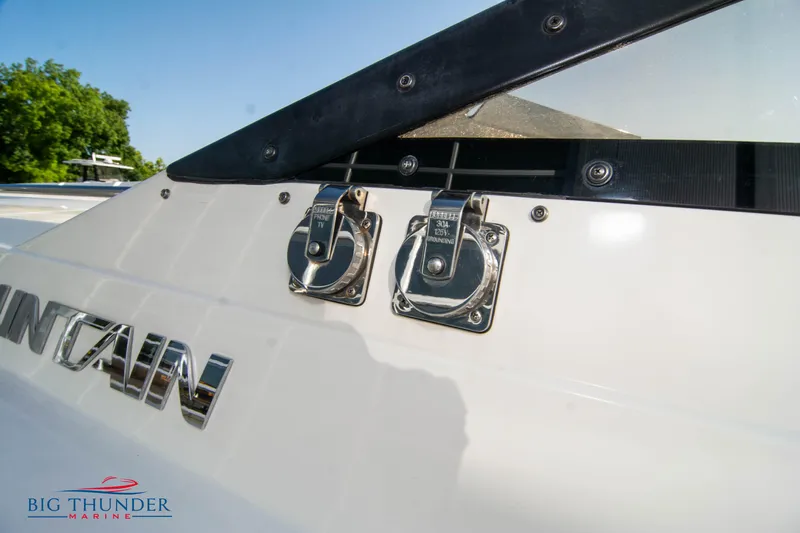  Yacht Photos Pics Close-up of a 2005 Fountain 42 Executioner boat with Big Thunder Marine logo.