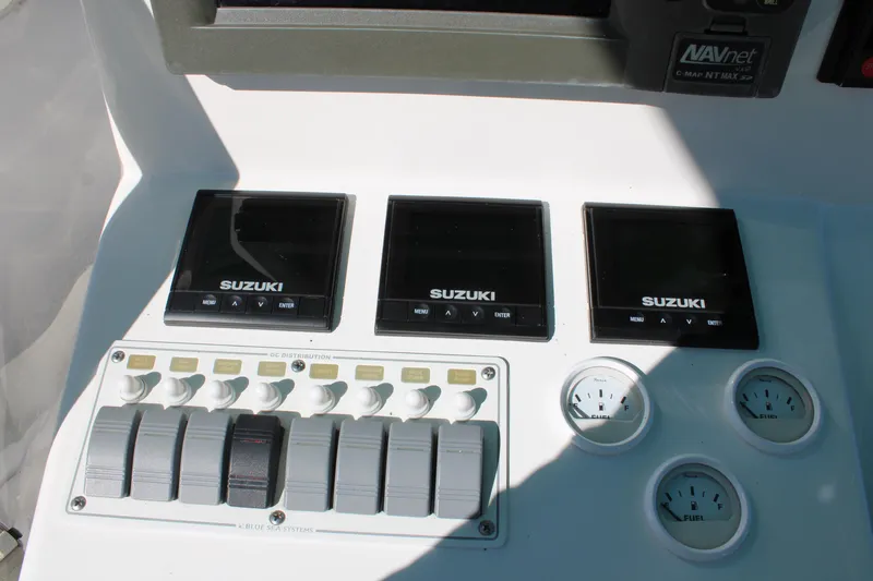 Busy Hooker Yacht Photos Pics 