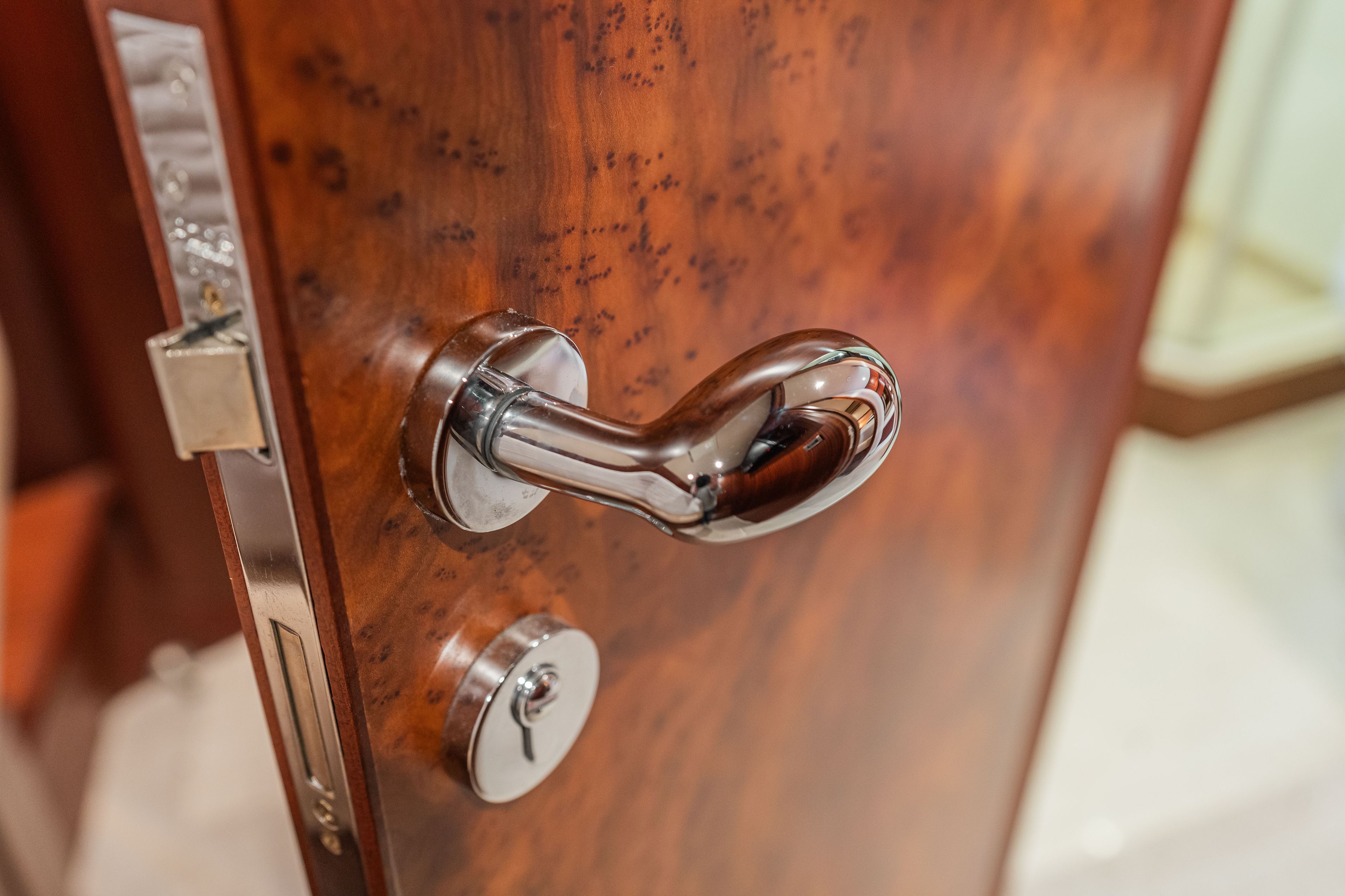 2013 Ocean Alexander 69 