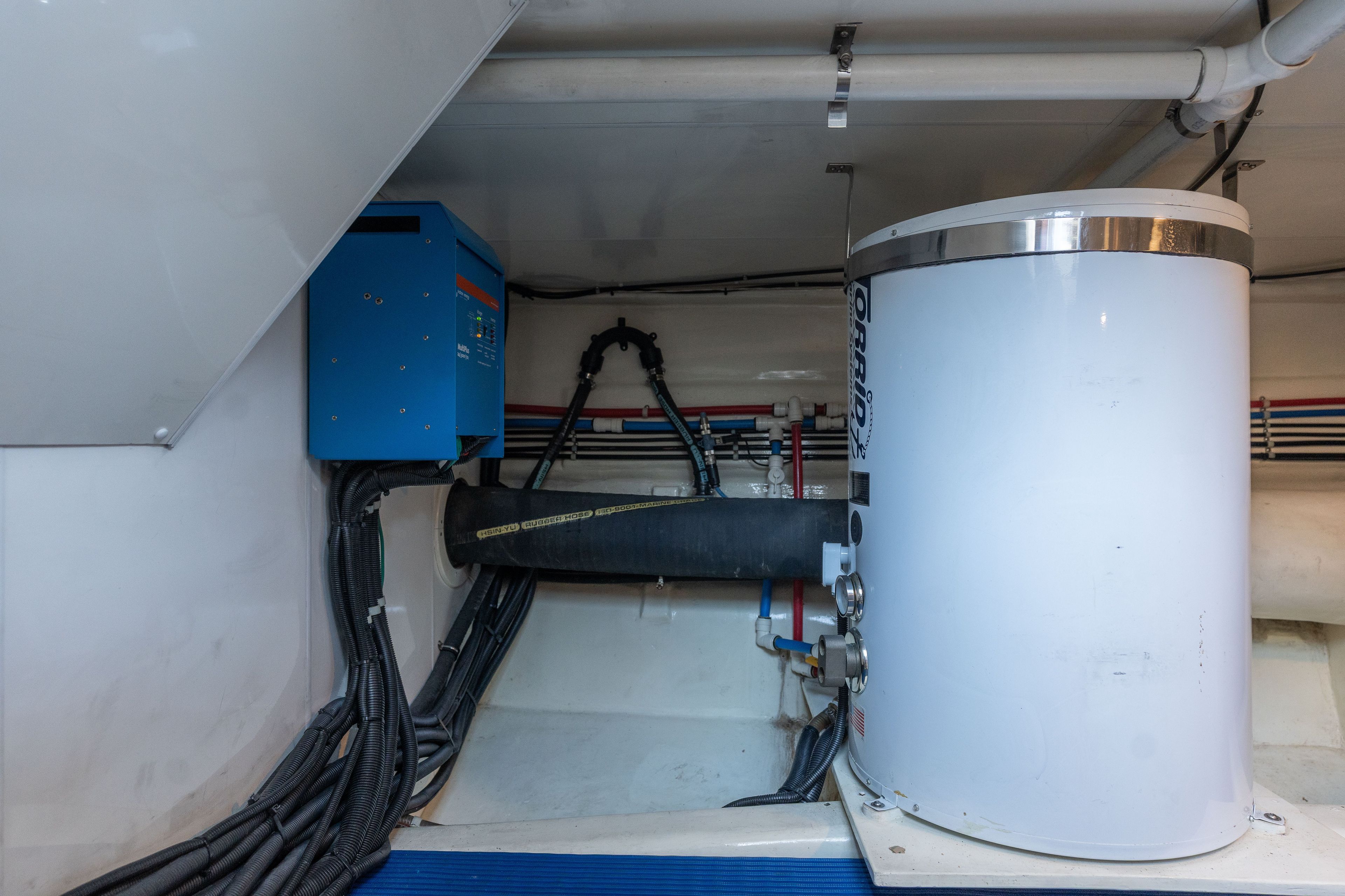 2013 Ocean Alexander 69 