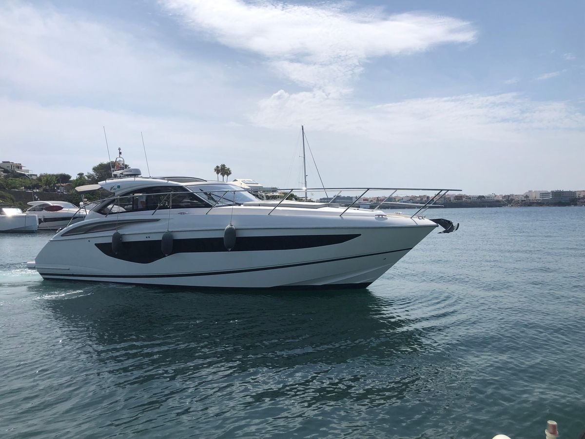 2022 Princess 42 