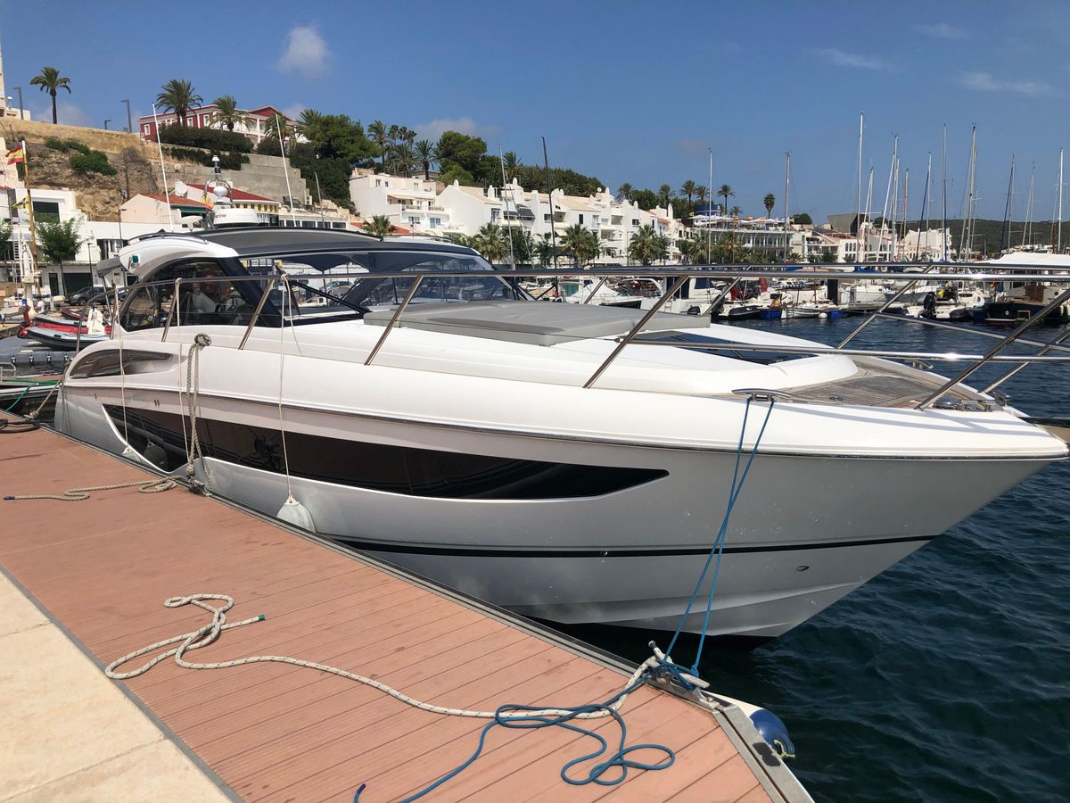 2022 Princess 42 