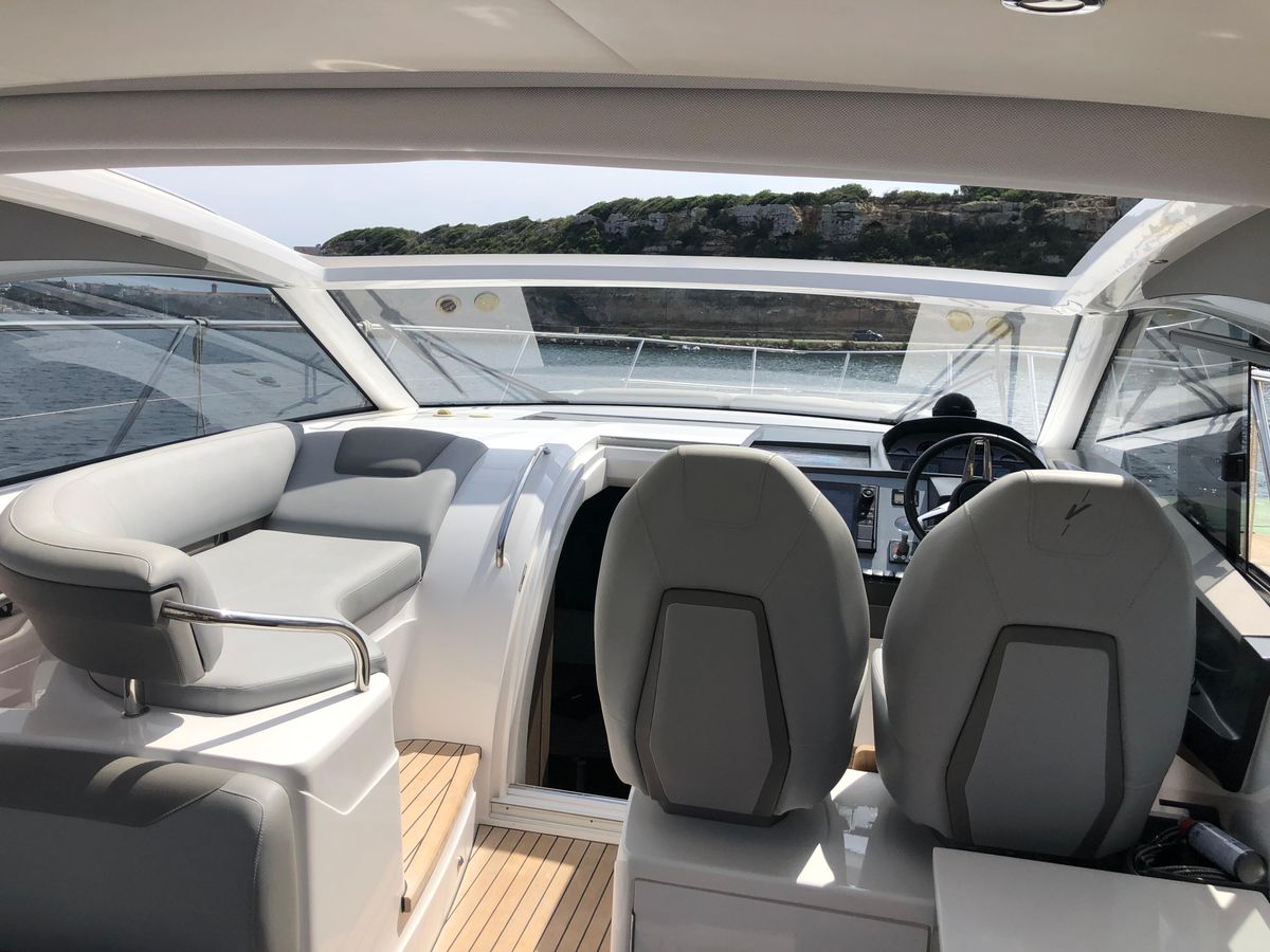 2022 Princess 42 