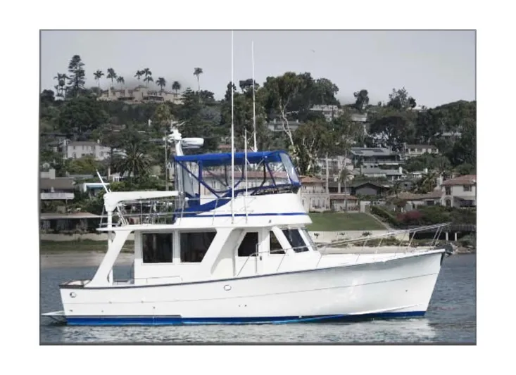 Miss B Haven Yacht Photos Pics UNDERWAY