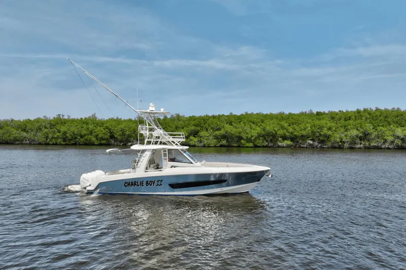 Charlie Boy II Yacht Photos Pics 