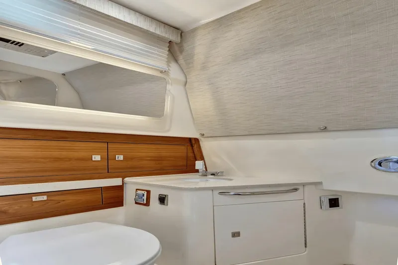 Charlie Boy II Yacht Photos Pics 