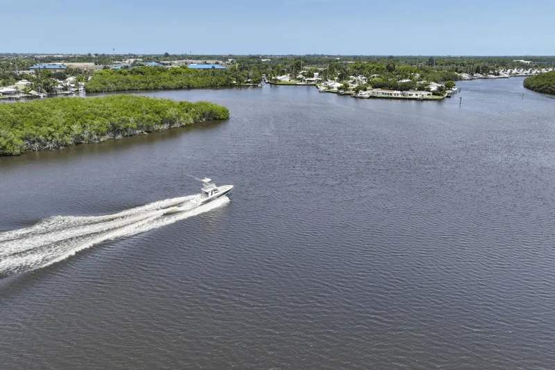 Charlie Boy II Yacht Photos Pics 