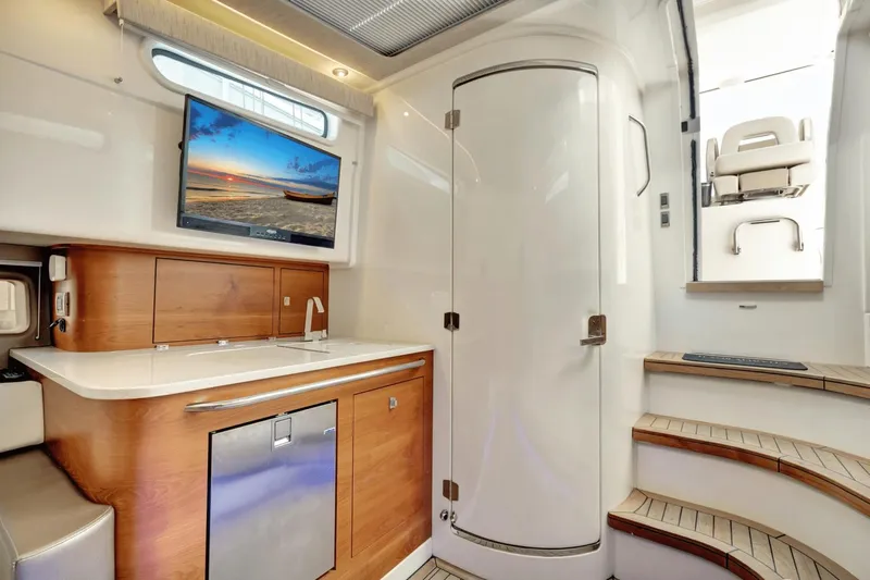 Charlie Boy II Yacht Photos Pics 