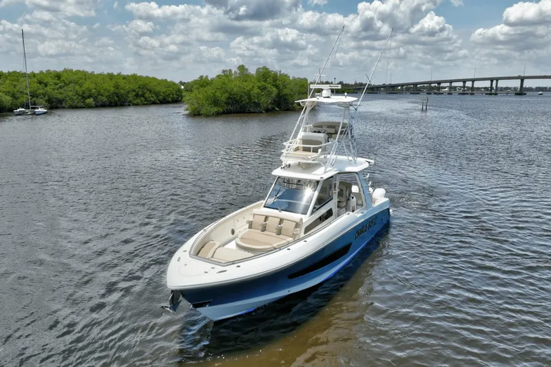 Charlie Boy II Yacht Photos Pics 