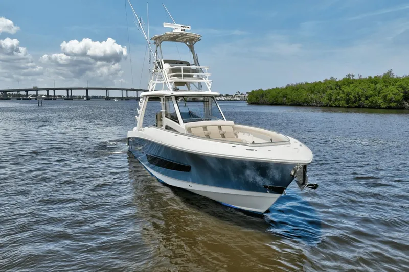 Charlie Boy II Yacht Photos Pics 