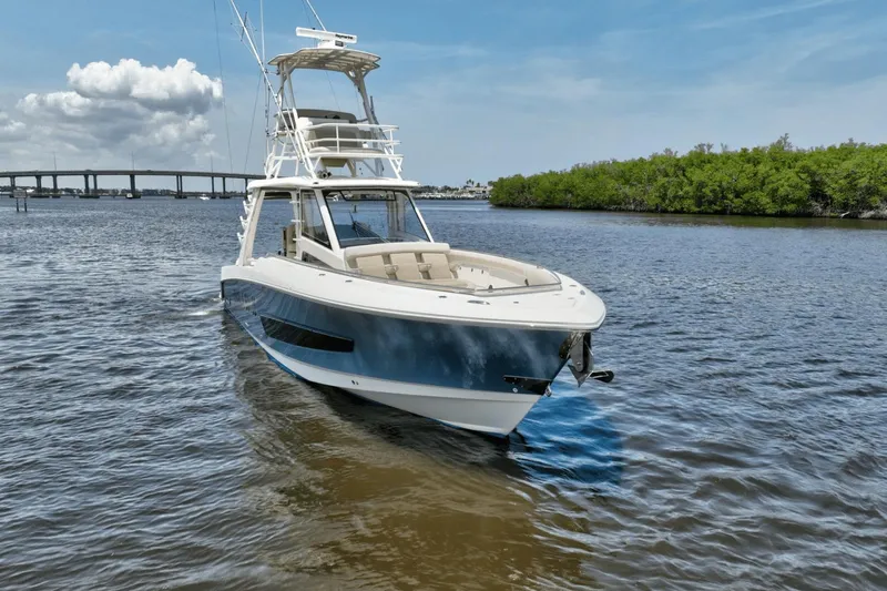 Charlie Boy II Yacht Photos Pics 