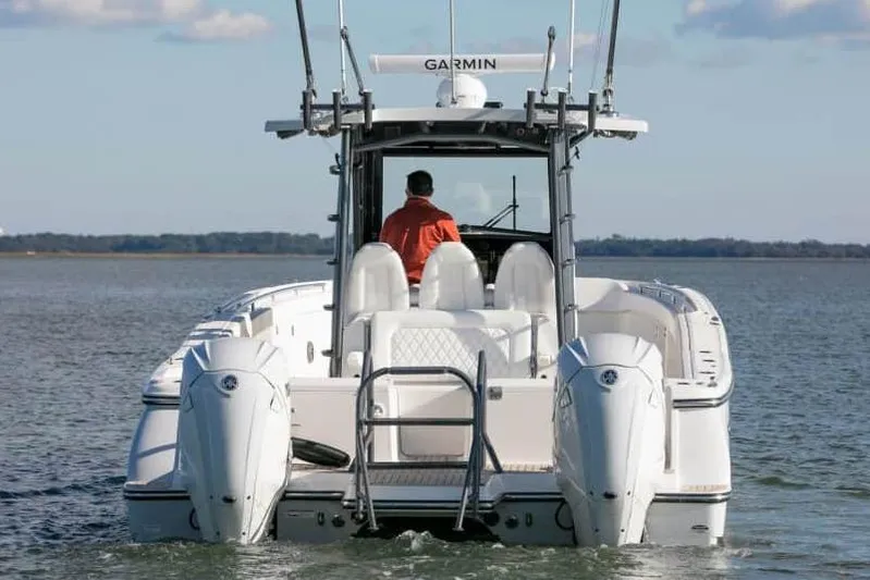  Yacht Photos Pics Manufacturer Provided Image