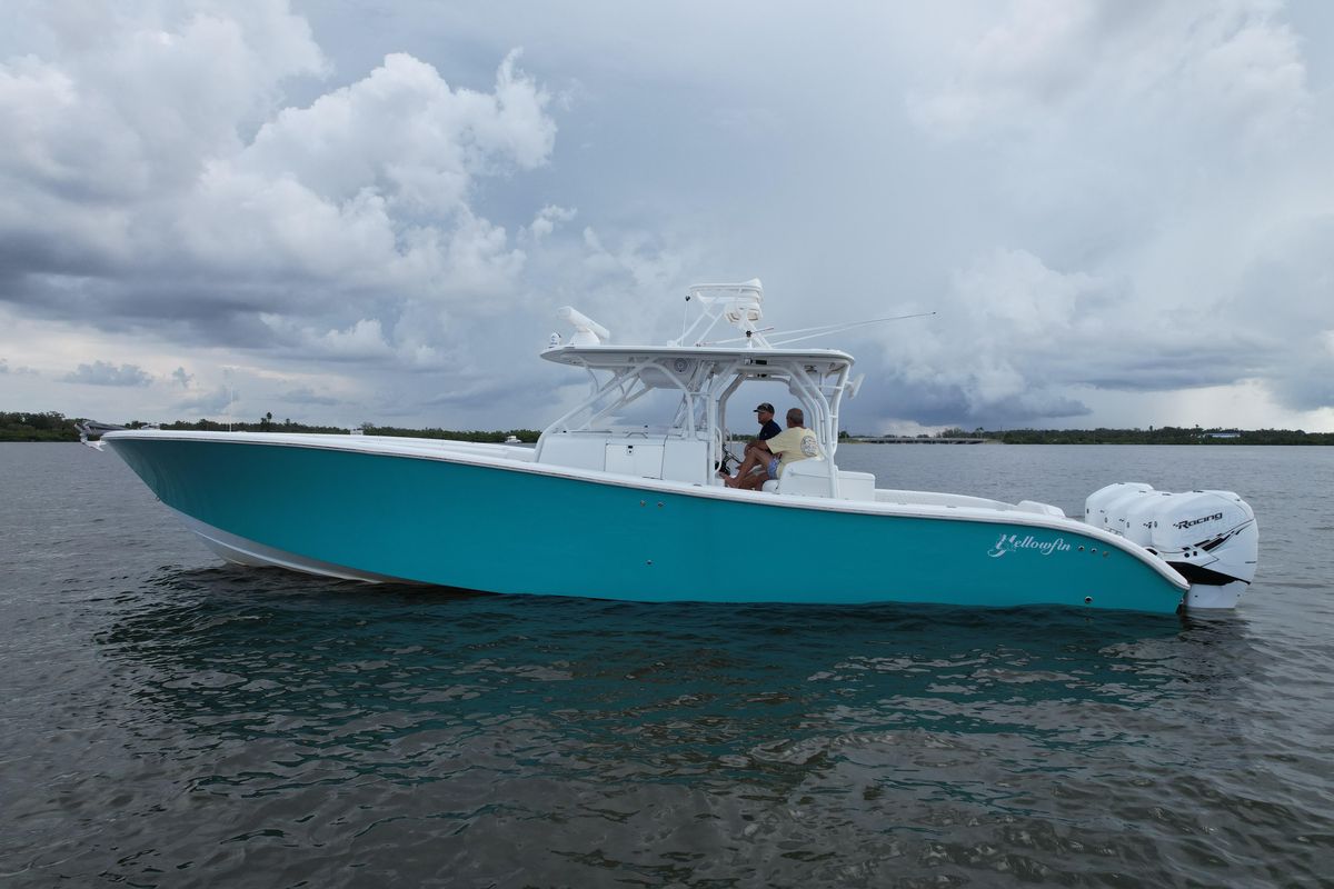 2009 Yellowfin 42 