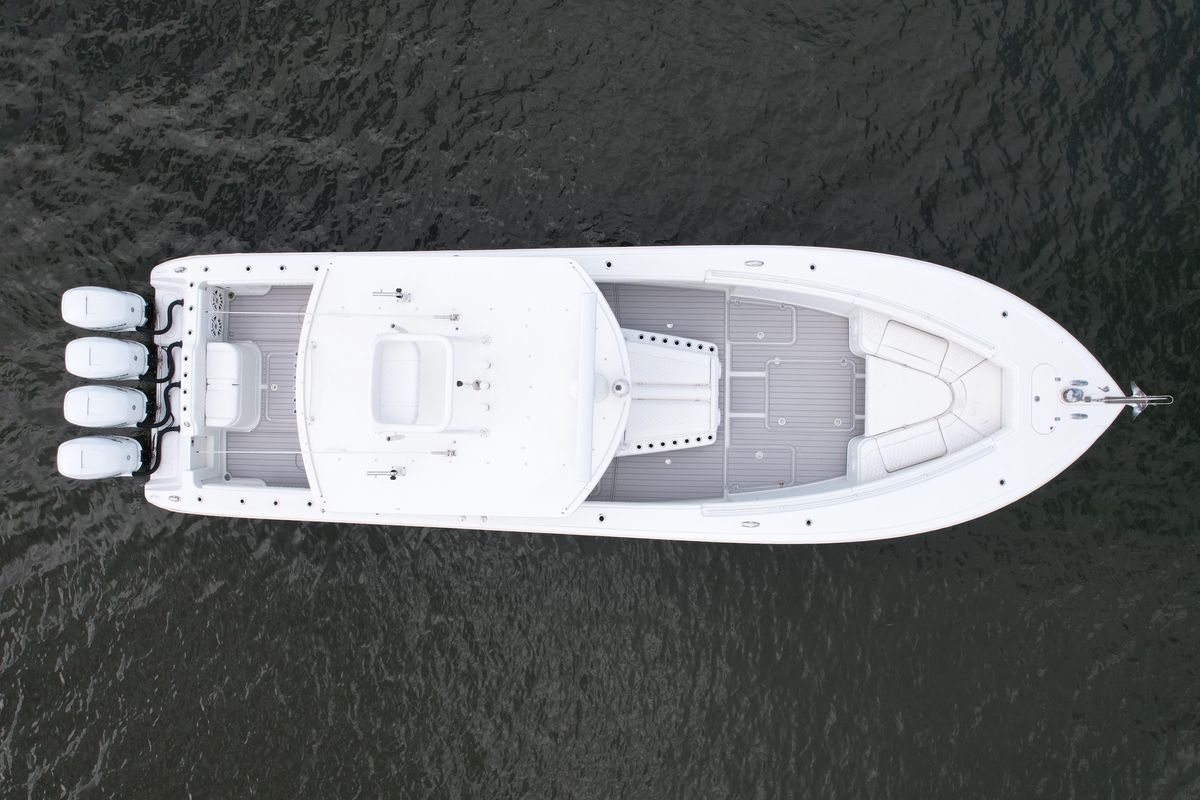 2009 Yellowfin 42 