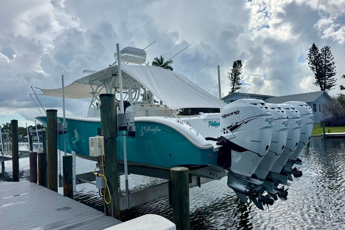2009 Yellowfin 42 