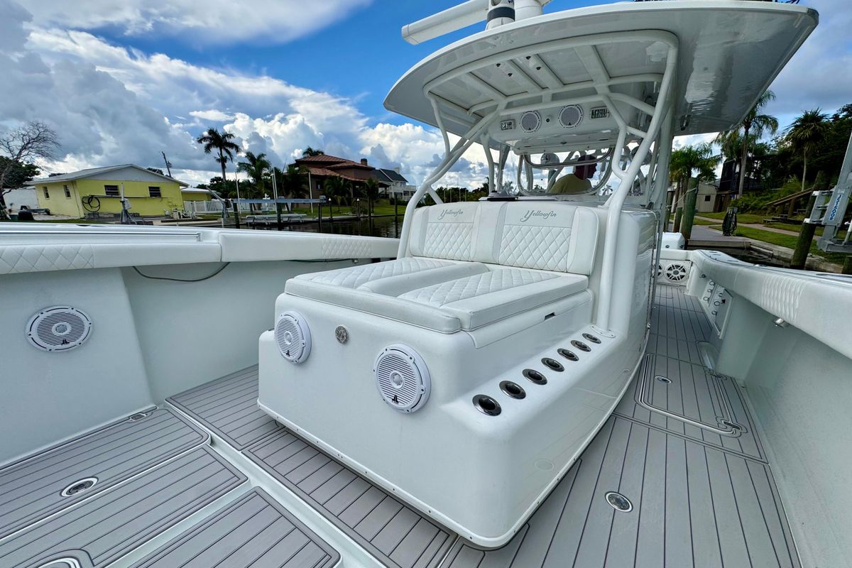 2009 Yellowfin 42 