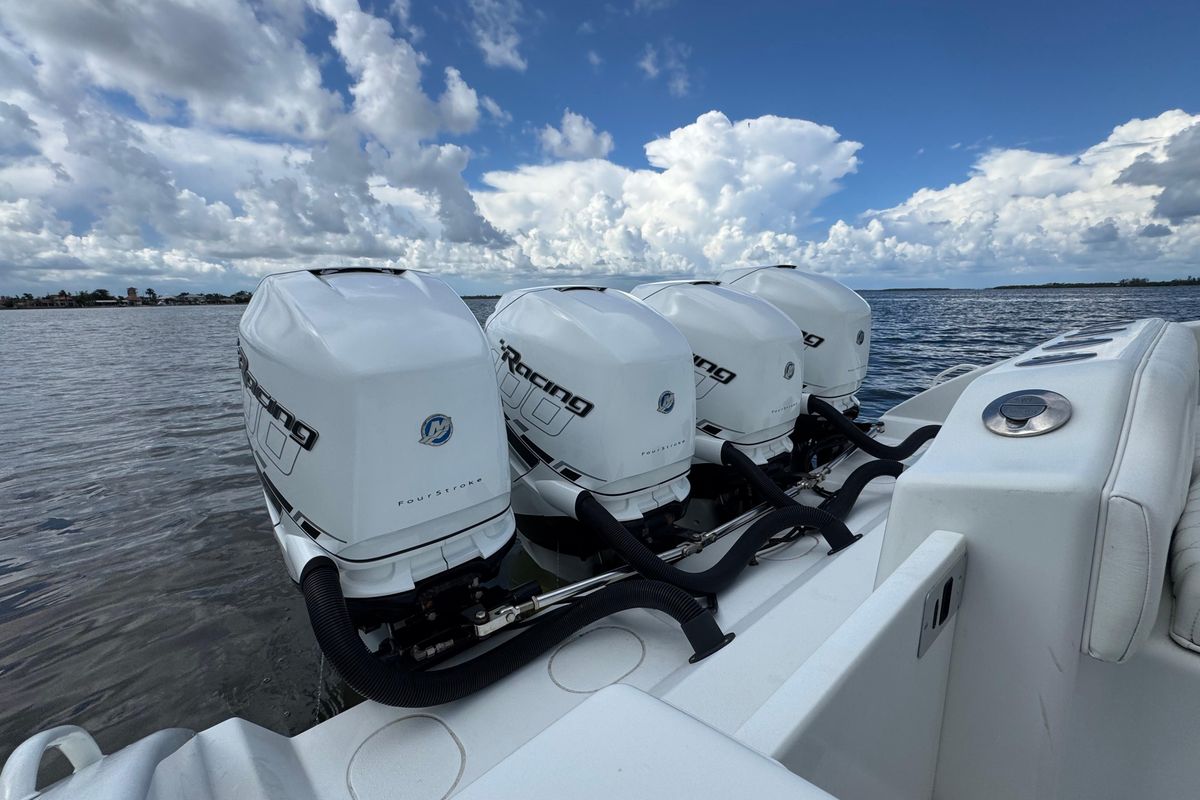 2009 Yellowfin 42 