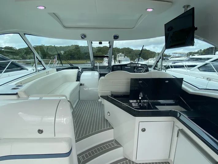 Yacht Photos Pics Interior of a 2018 Formula 45 Yacht with modern amenities.