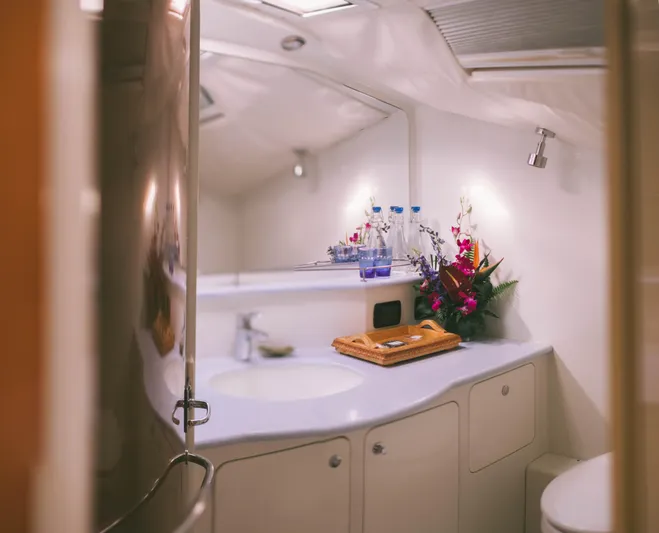 Kelea Yacht Photos Pics 