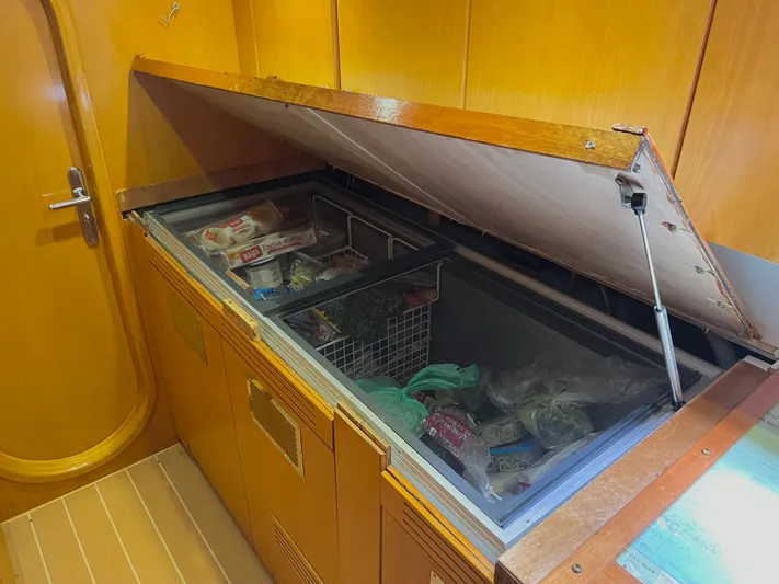 Kelea Yacht Photos Pics 