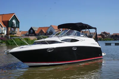 2005 Regal 2565 Window Express