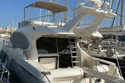 2010 Ferretti Yachts 470
