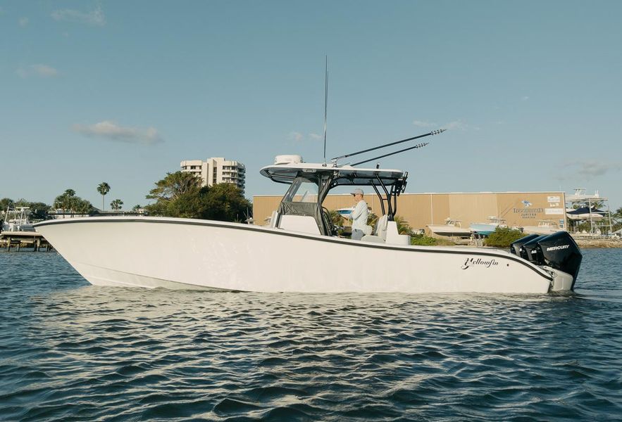 2021 Yellowfin 34 Offshore