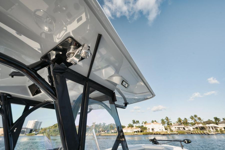 2021 Yellowfin 34 Offshore