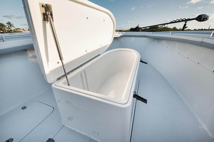 2021 Yellowfin 34 Offshore